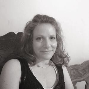 Meet your Posher, Luciana